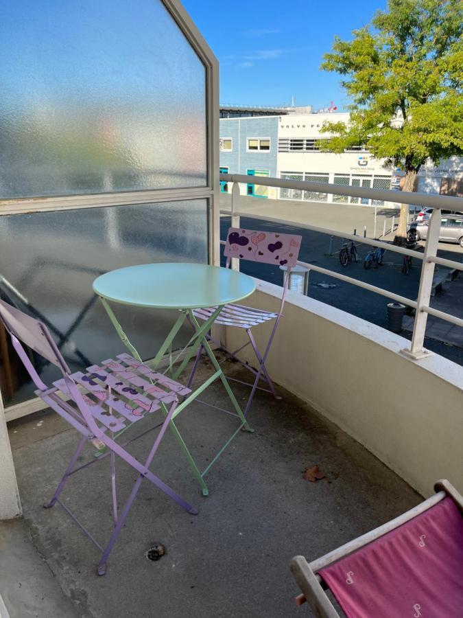 Au Coeur Du Centre Ville De La Rochelle Au Calme Avec Stationnement Gratuit Bagian luar foto